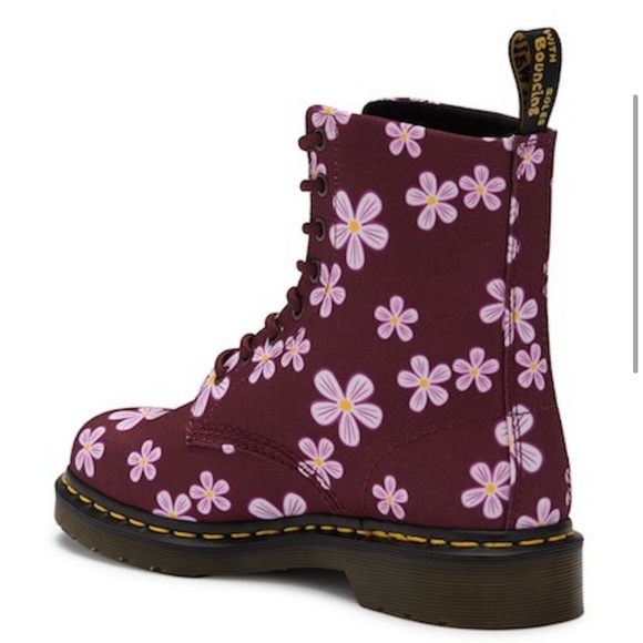 Dr Martens Page Meadow Boots Size 7 - Picture 3 of 7